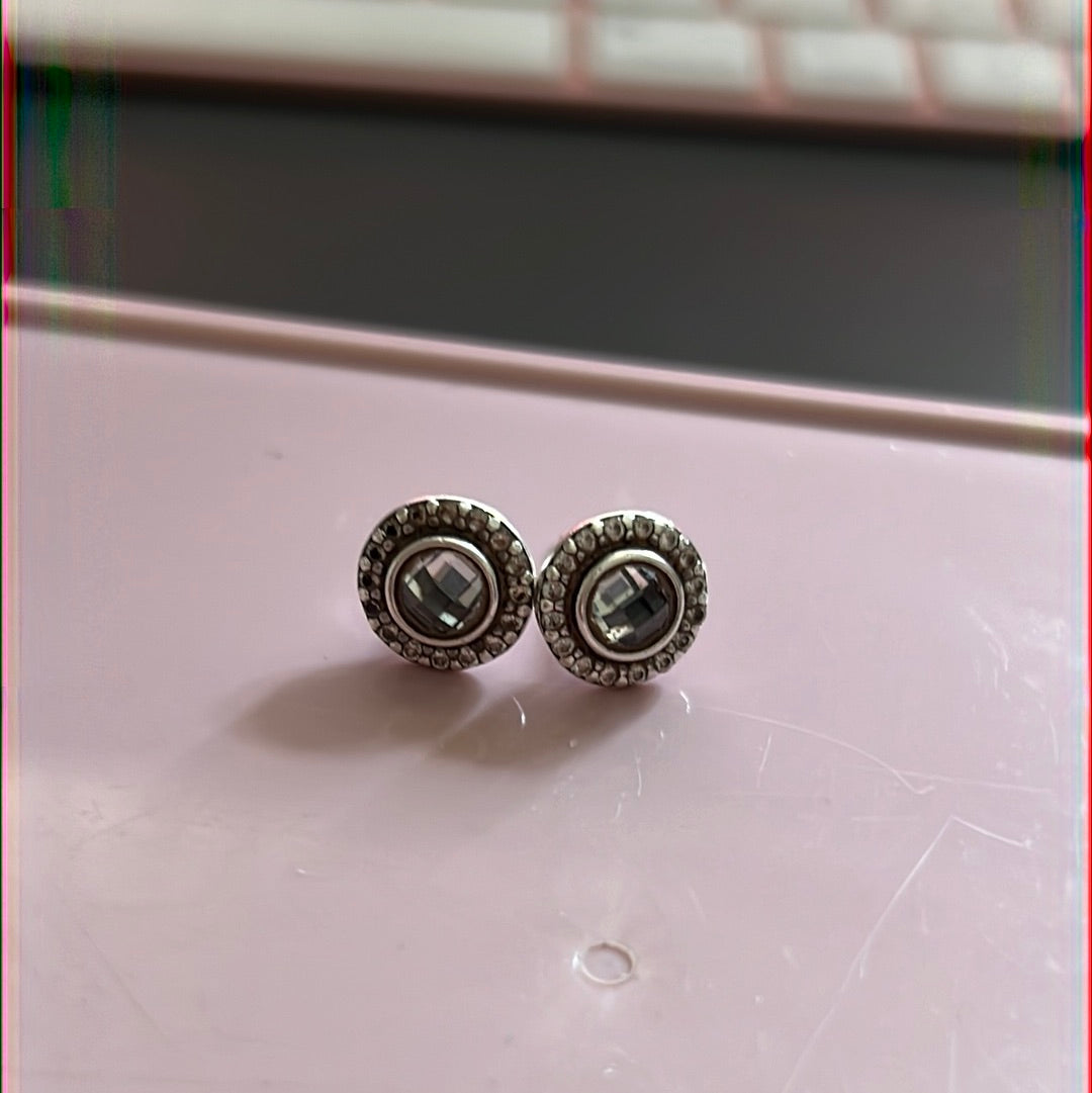 Pandora brilliant deals legacy earrings