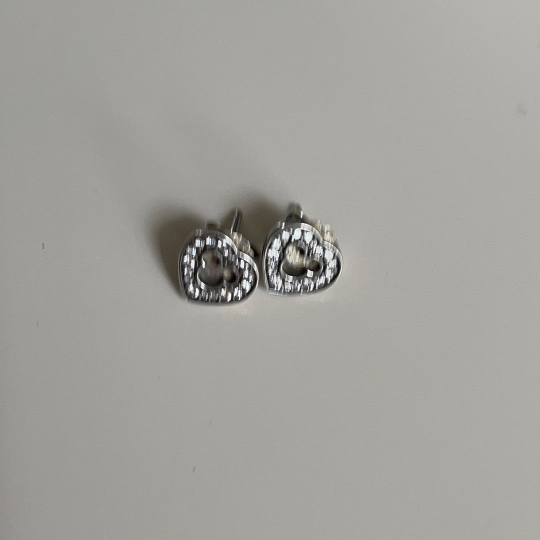 Mickey mouse stud earrings on sale pandora