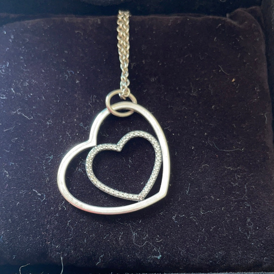 Pandora heart store to heart necklace