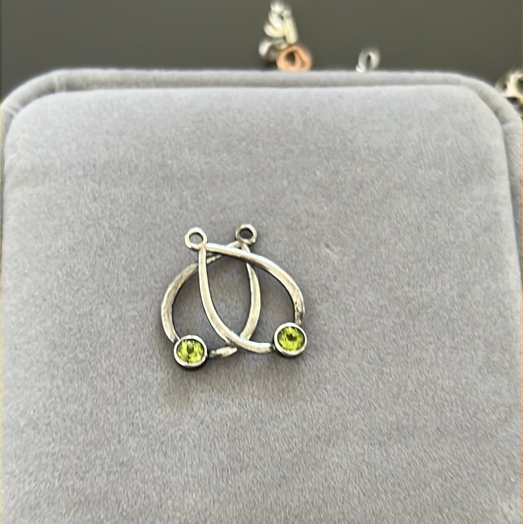 Peridot sale earrings pandora