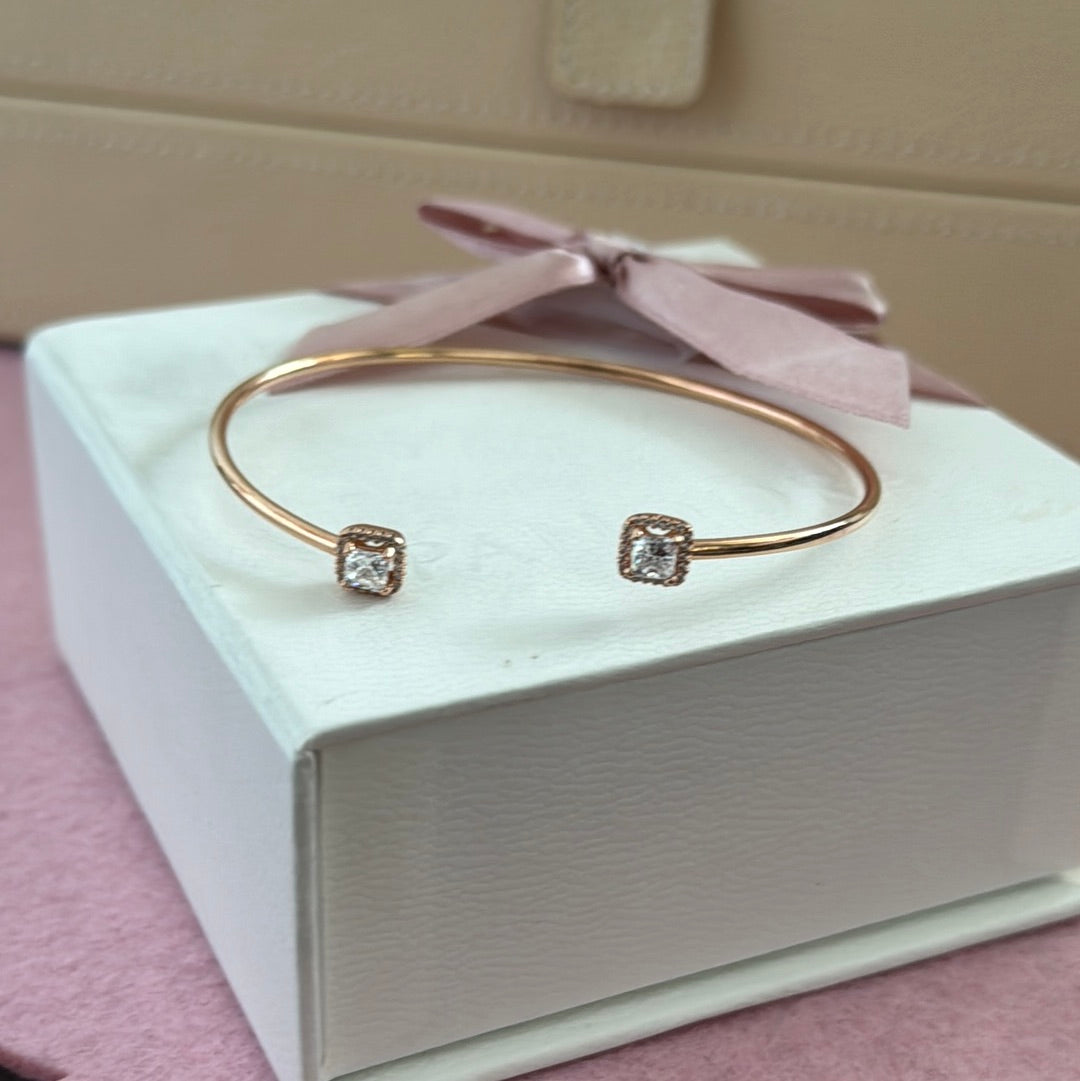 Genuine Pandora Rose Gold Bangle With Open Clear Stones Size 3 Large