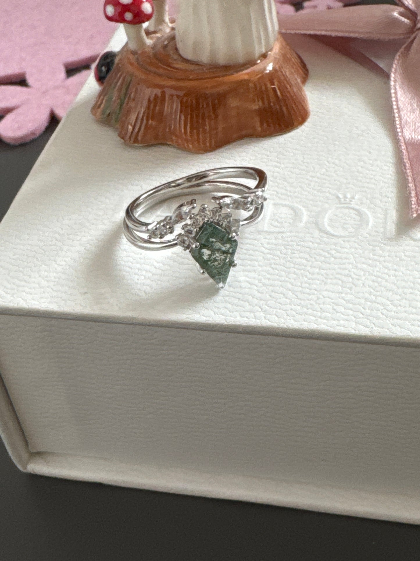 Sterling Silver Green and Clear Teardrop Stone Pave CZ Ring Set Size 58 - 62