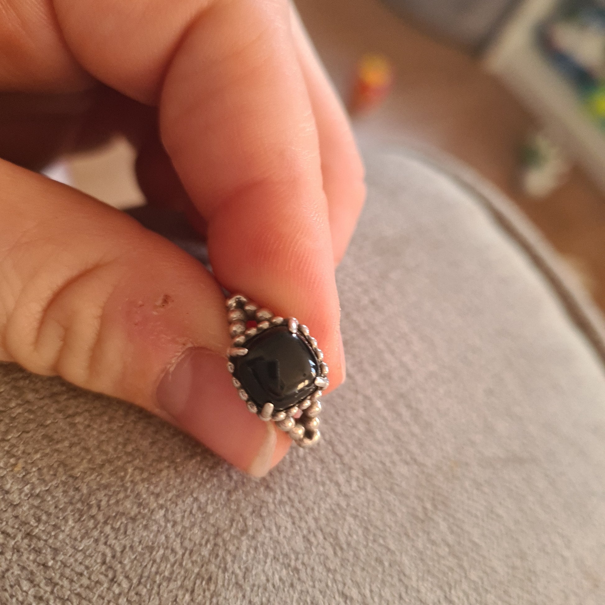 Pandora black vibrant sale spirit ring