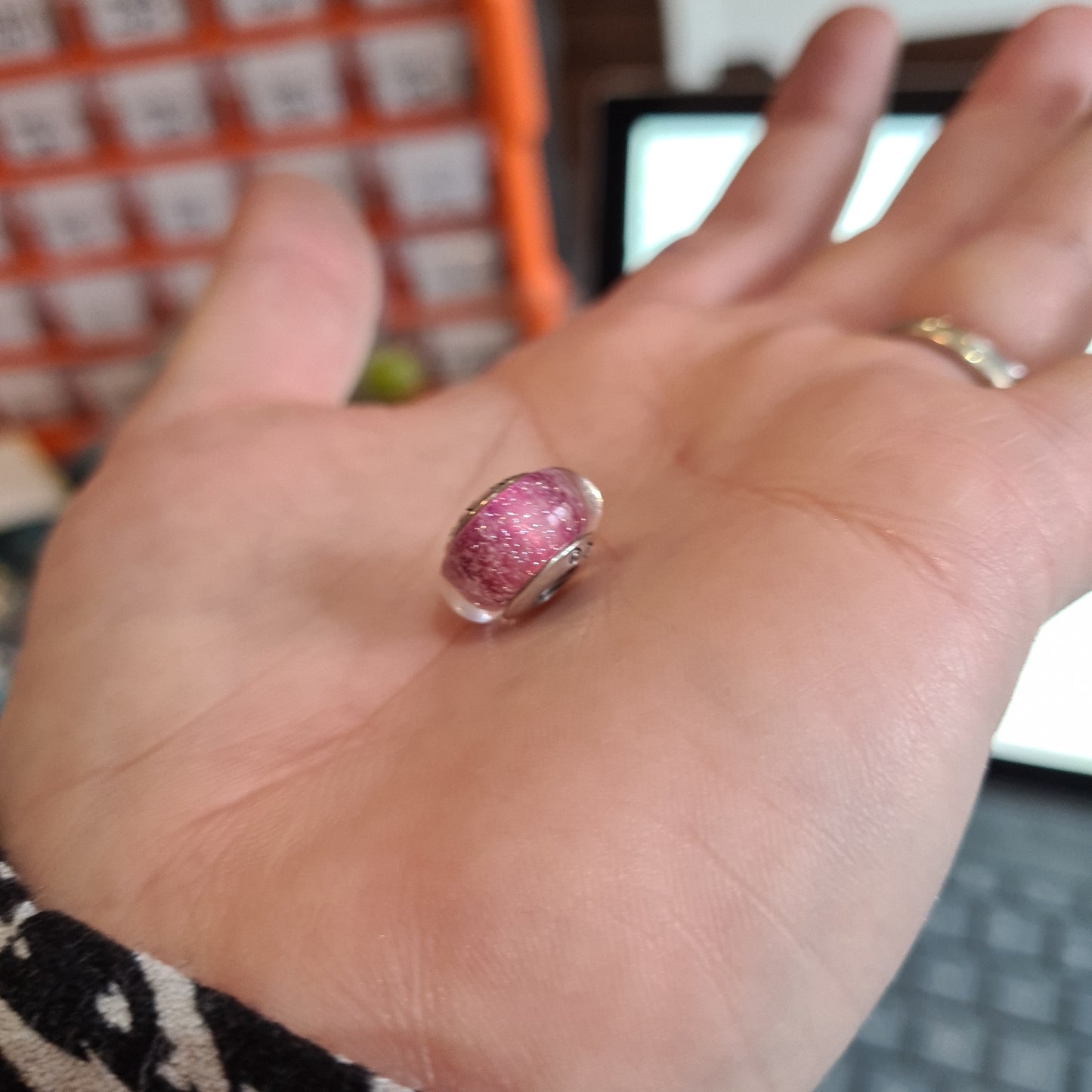 Genuine Pandora Disney Princess Murano Ana Pink