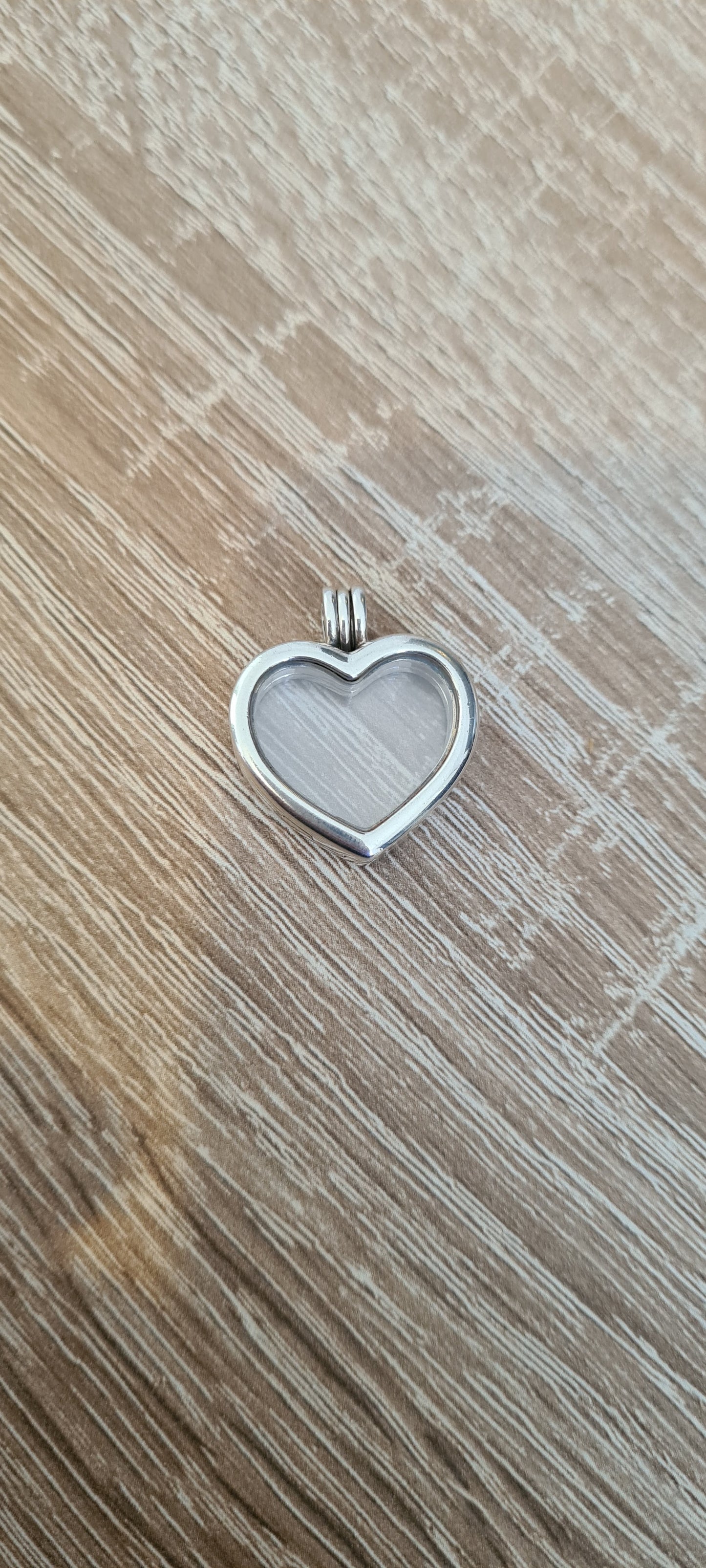 Genuine Pandora Heart Shaped Memory Locket Petite Pendant With 60cm Chain