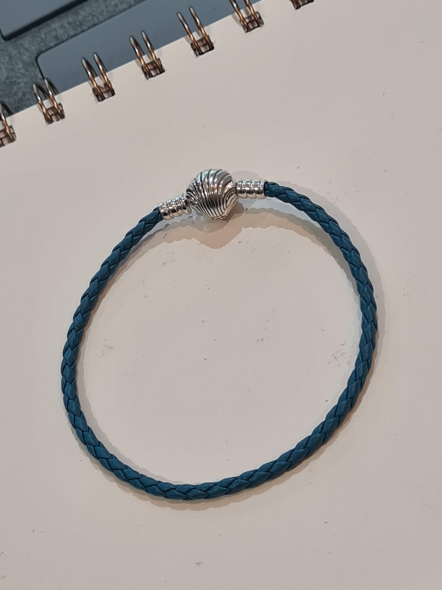 Genuine Pandora Summer Collection Light Blue Turquoise Shell Leather Bracelet 21cm