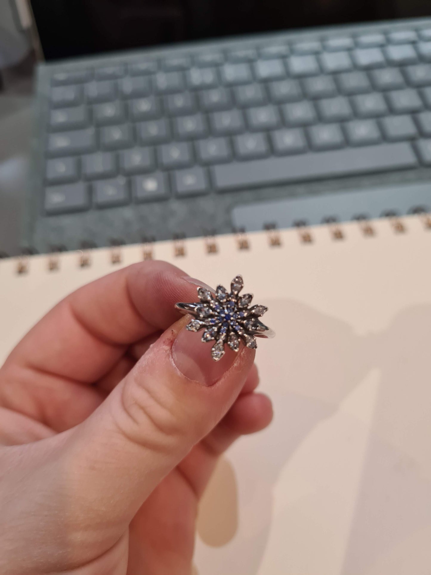 Genuine Pandora Blue Snowflake Christmas Winter Ring Size 56
