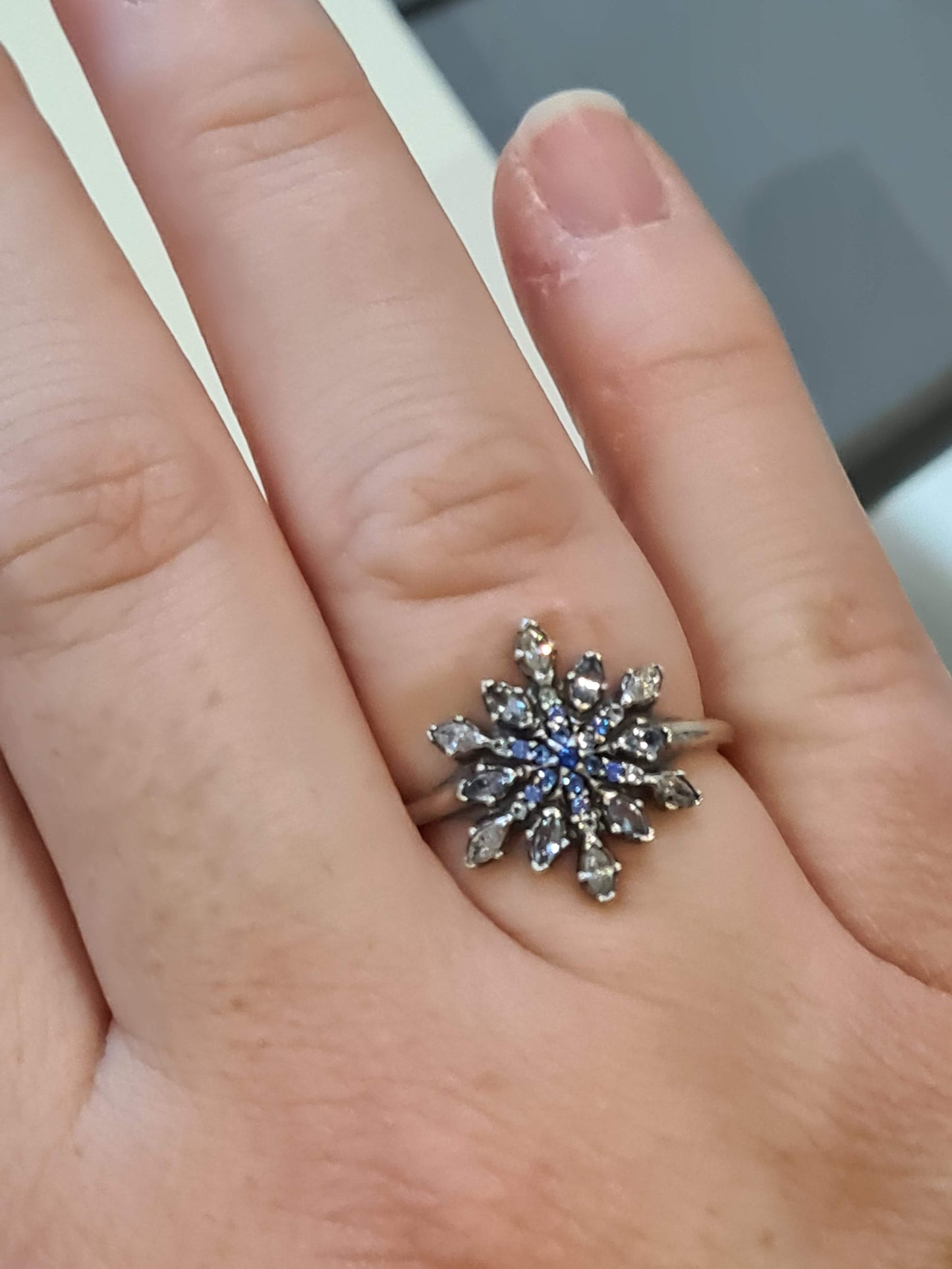 Genuine Pandora Blue Snowflake Christmas Winter Ring Size 56
