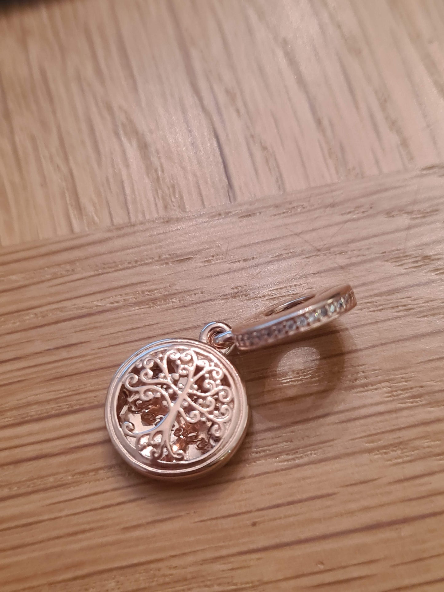 Genuine Pandora Brand New Rose Gold Family Tree Roots Forever Charm Pendant