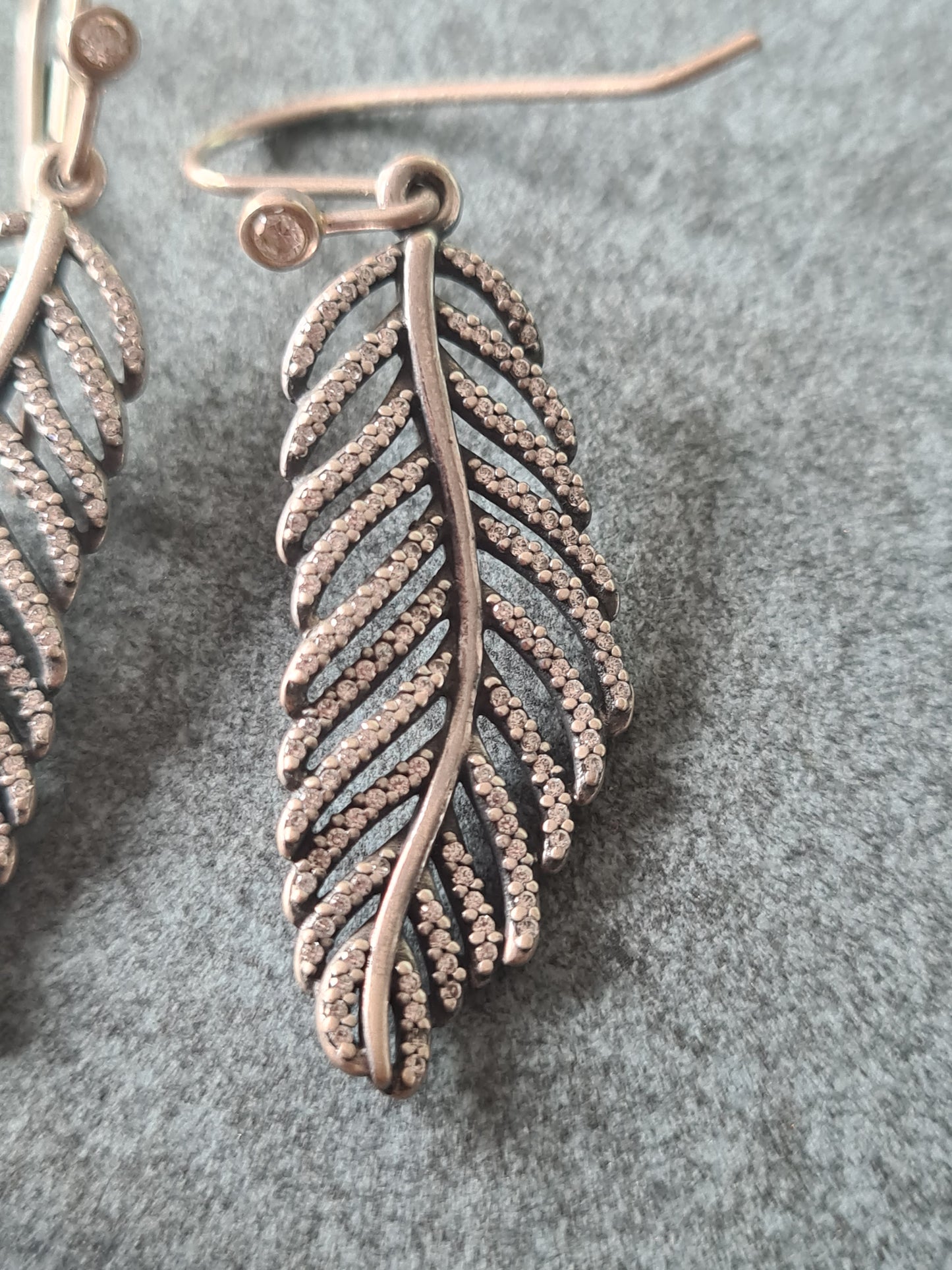 Genuine Pandora Pave Dazzling Dangling Feather leaf Earrings