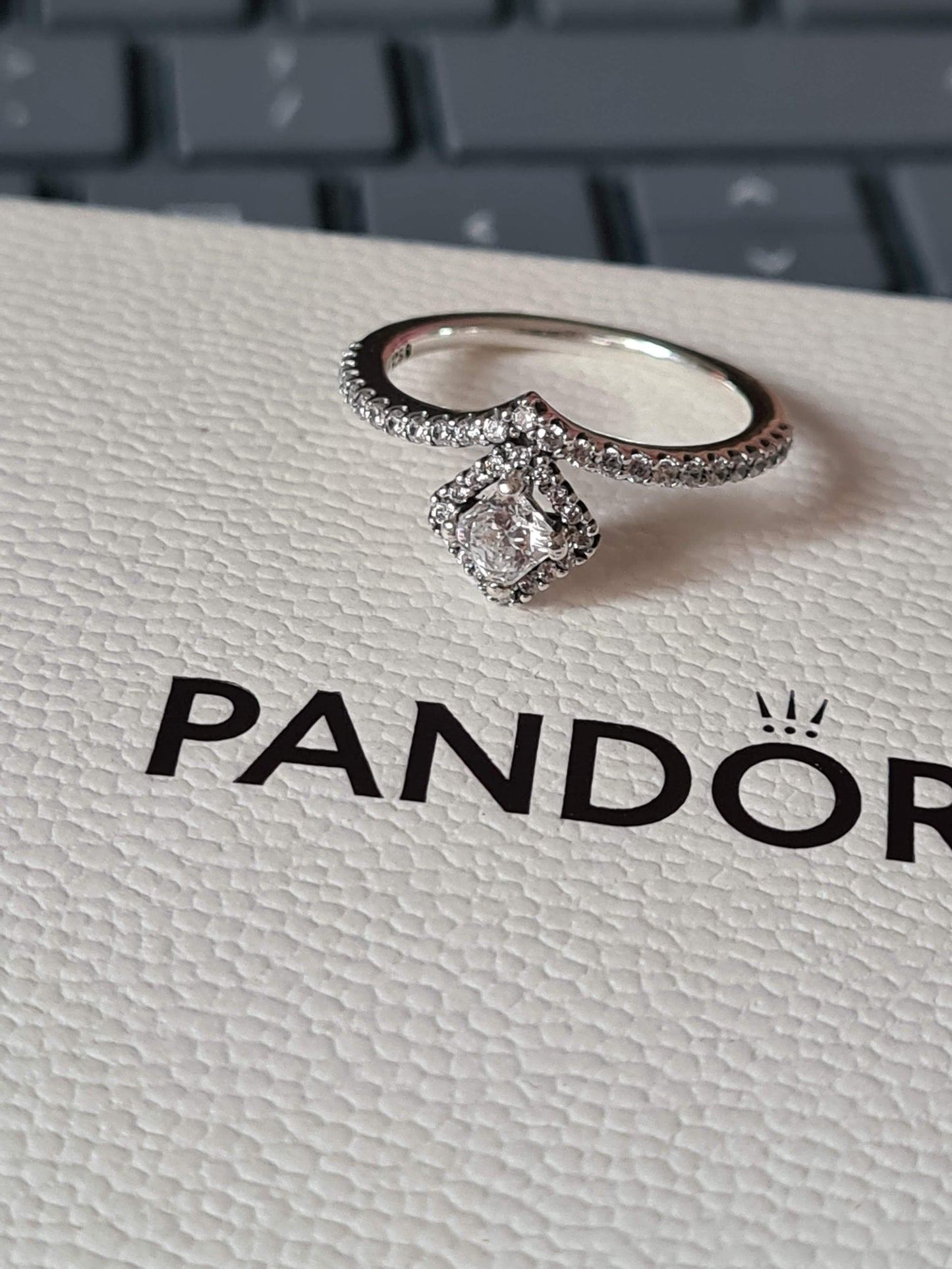 Genuine Pandora Pave Diamond Wishbone Ring Size 56