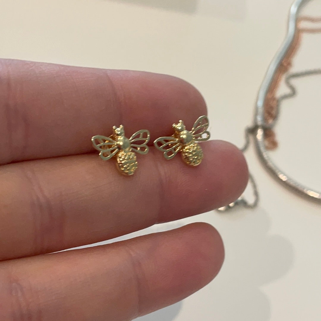 Brand New Gold Plated Bumble Bee Earrings Beautiful!