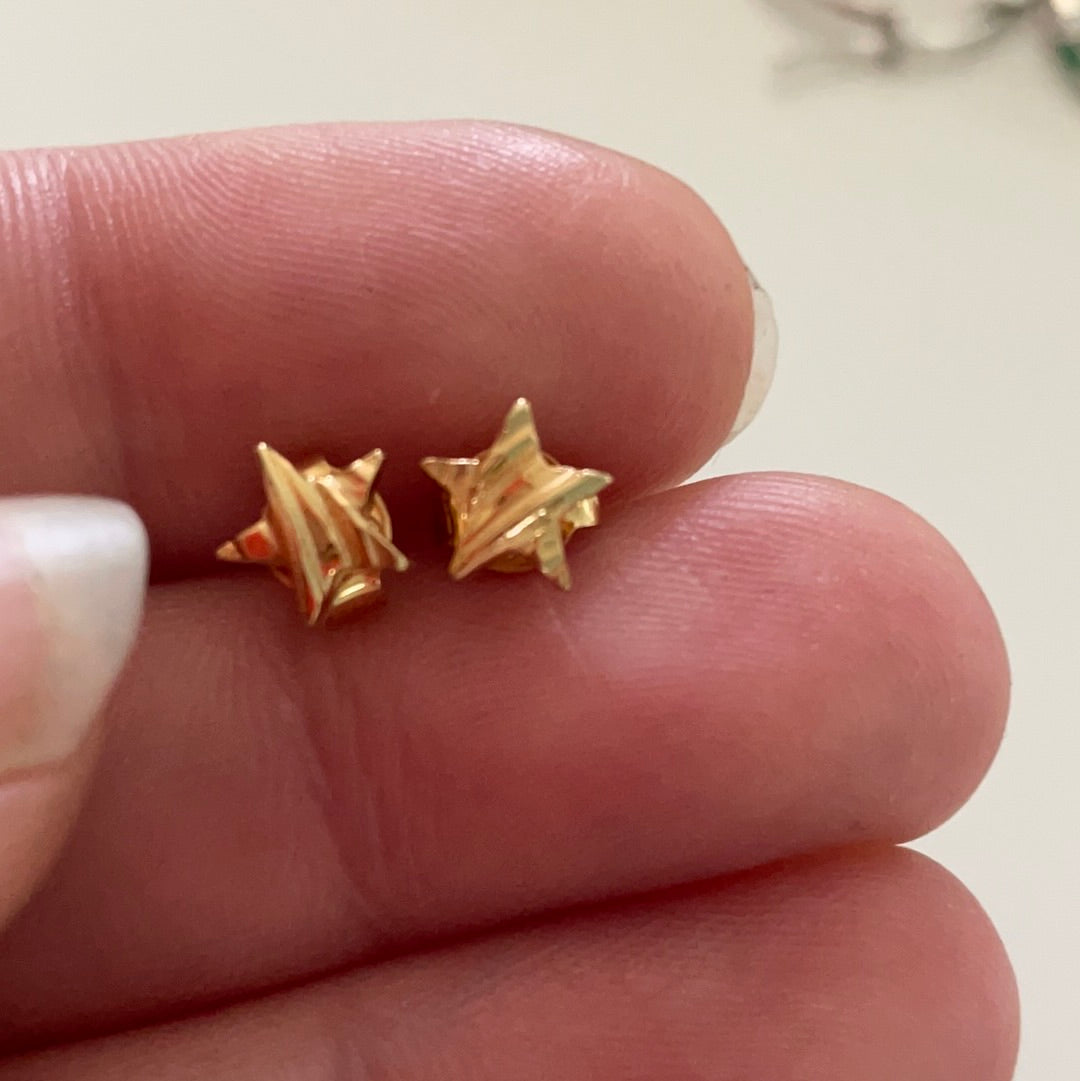 Brand New Gold Plated Sterling Silver Little Star(Fish) Earrings