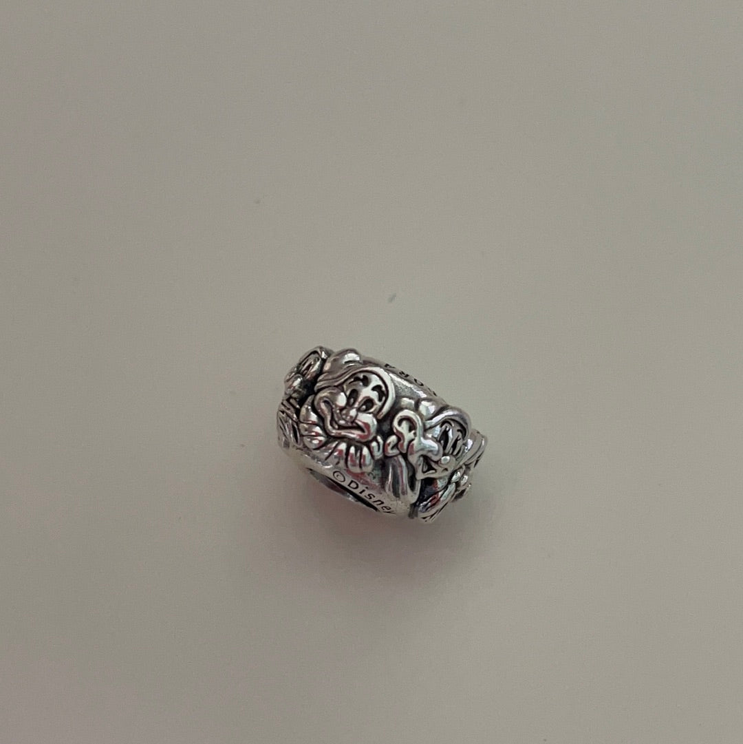 Pandora 7 clearance dwarfs charm