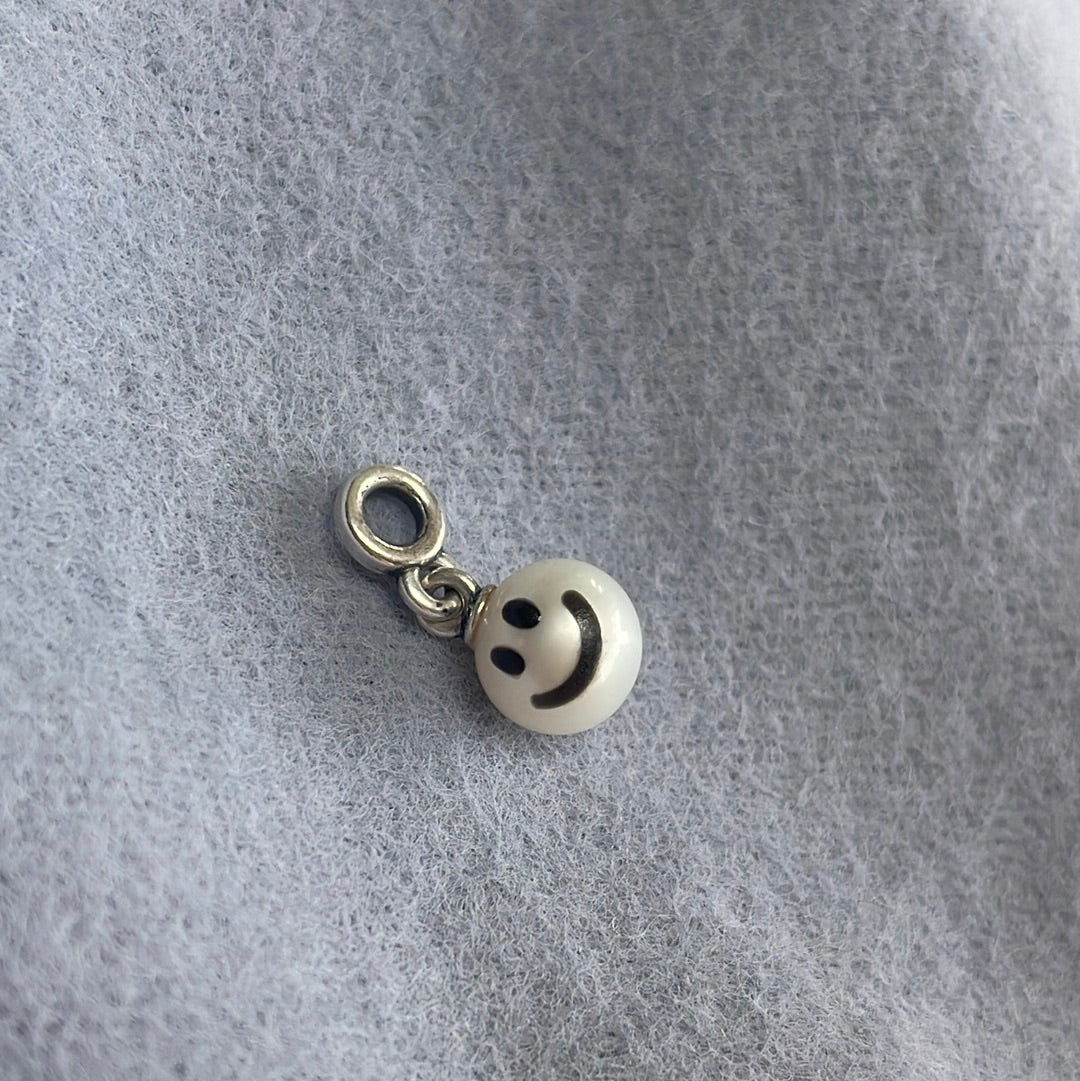 Genuine Pandora Me Essence Emoji Smiley Face Charm