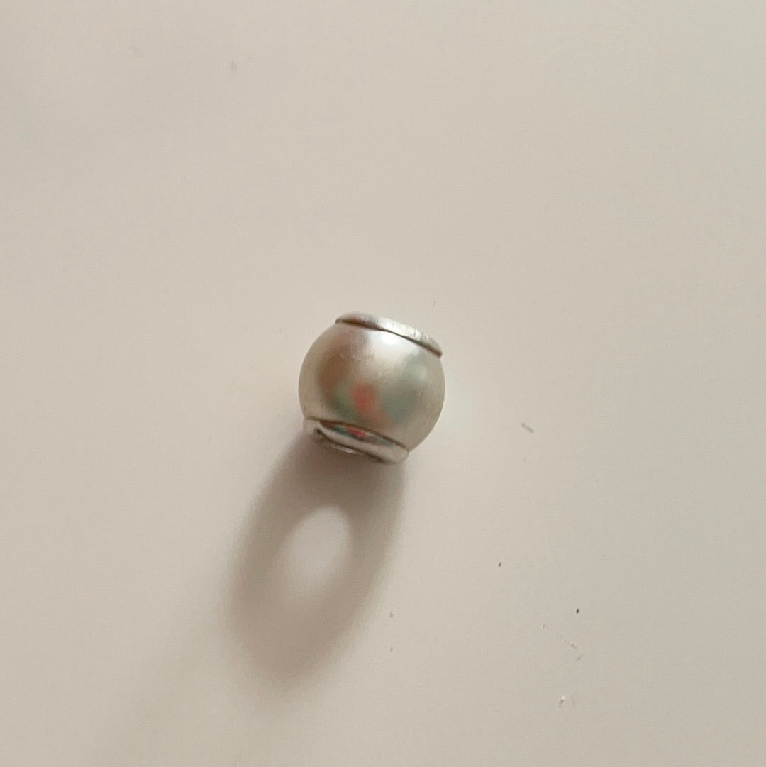 Unknown Brand Pearl and SIlver Ball Charm Lovely