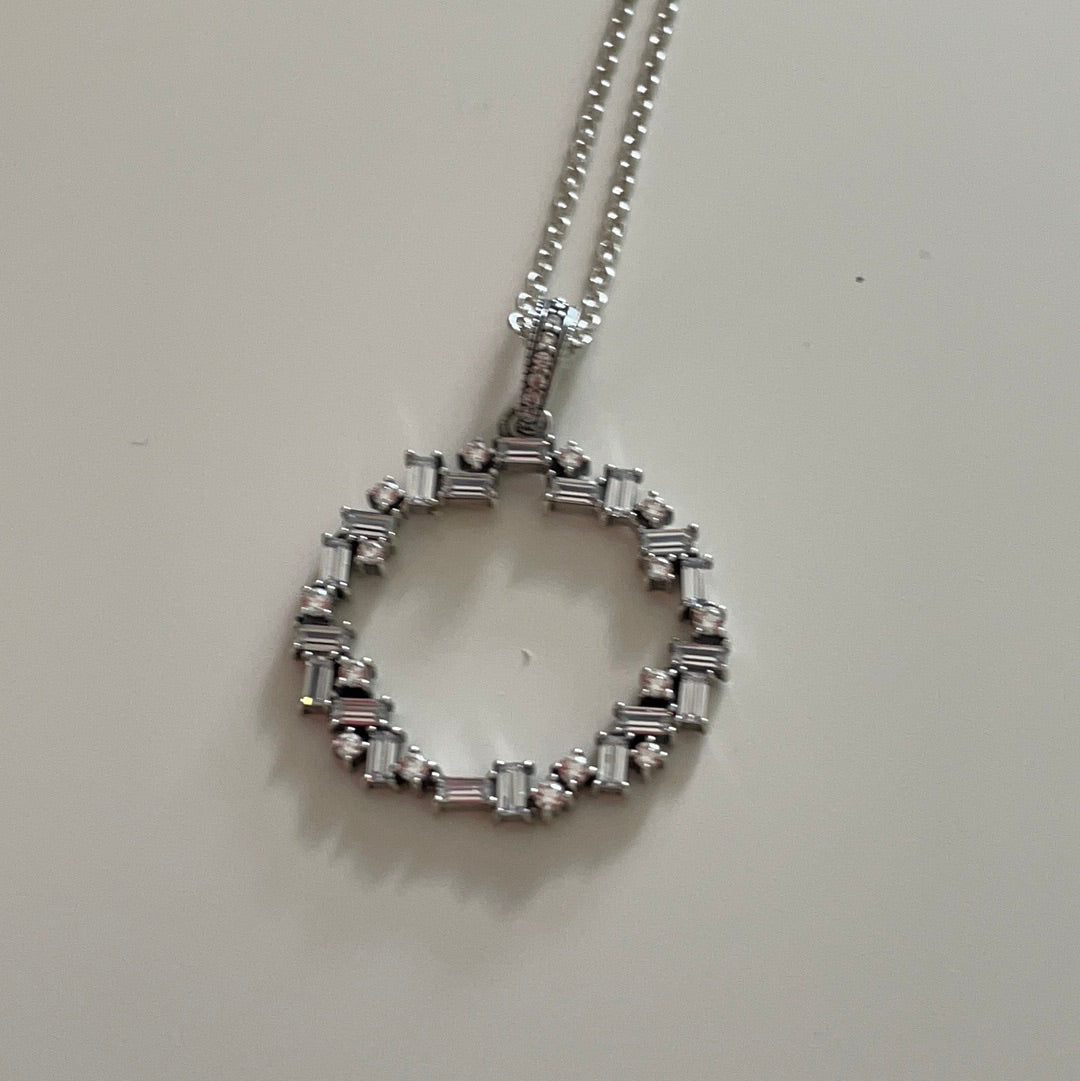 Genuine Pandora Pave Shards of Sparkle Large Circle Necklace 60cm chain