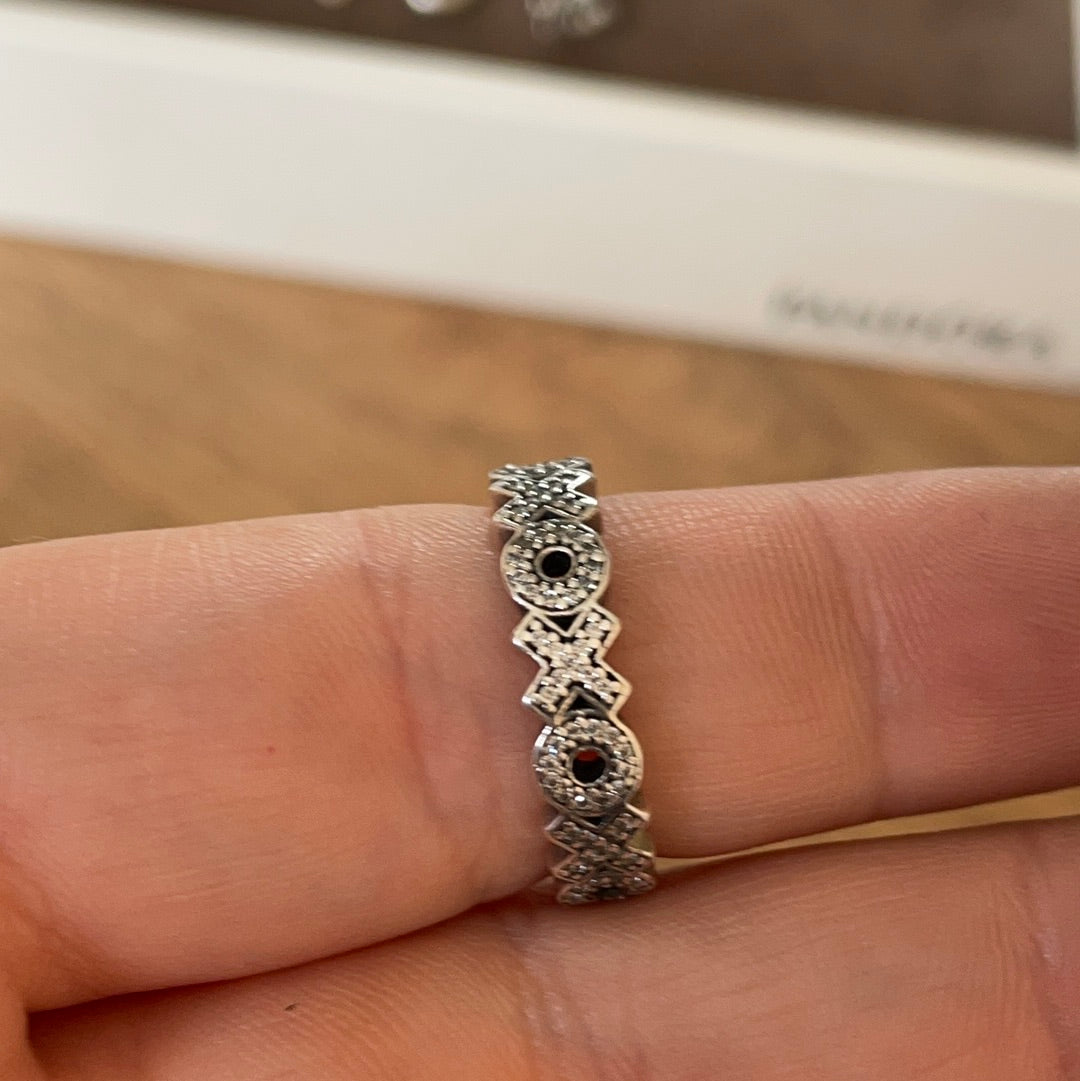 Genuine Pandora Pave Sparkling XOXO Ring 58