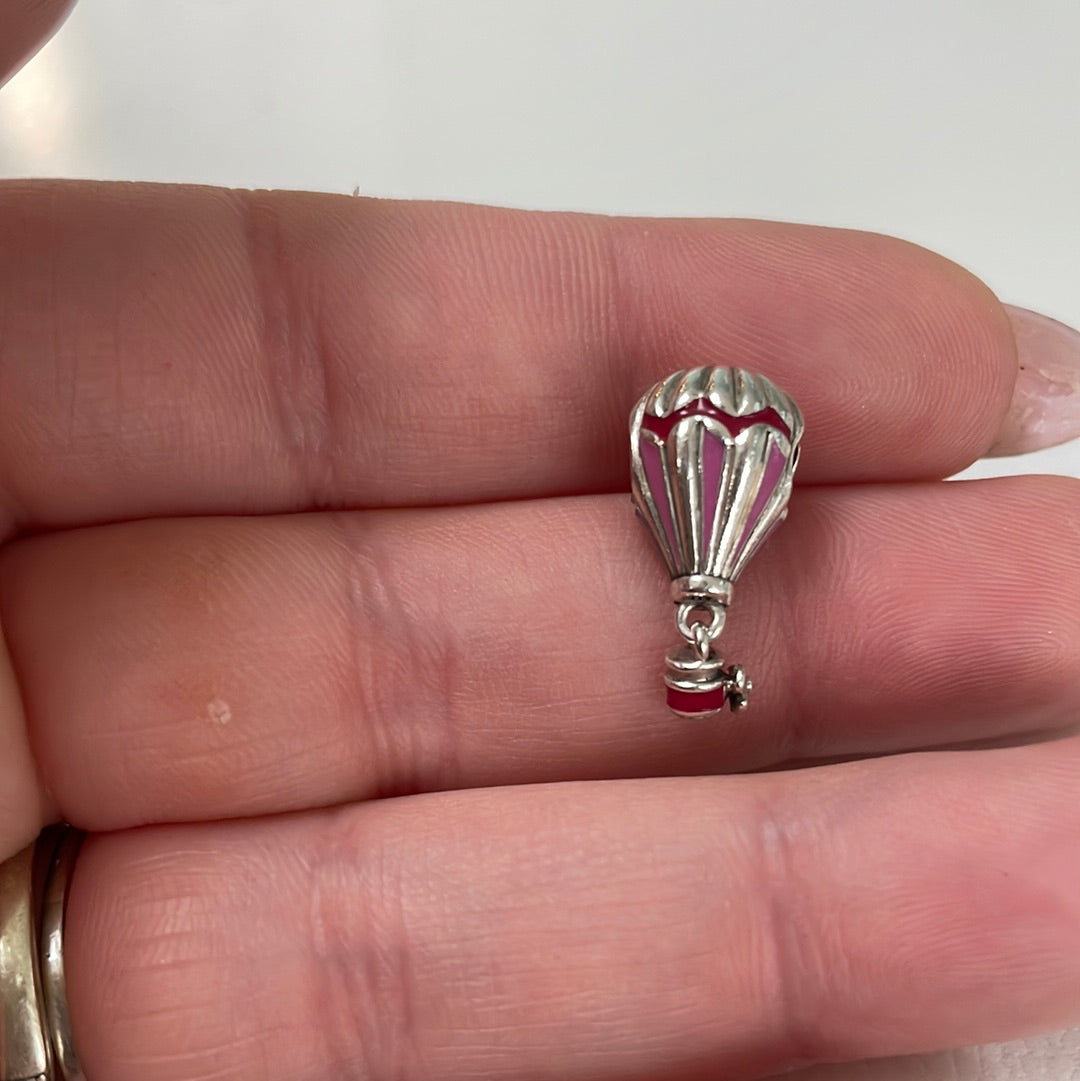 pandora genuinered hot air balloon charm