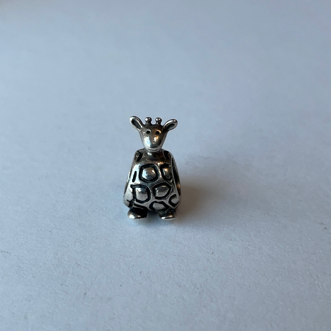 Pandora giraffe charm deals