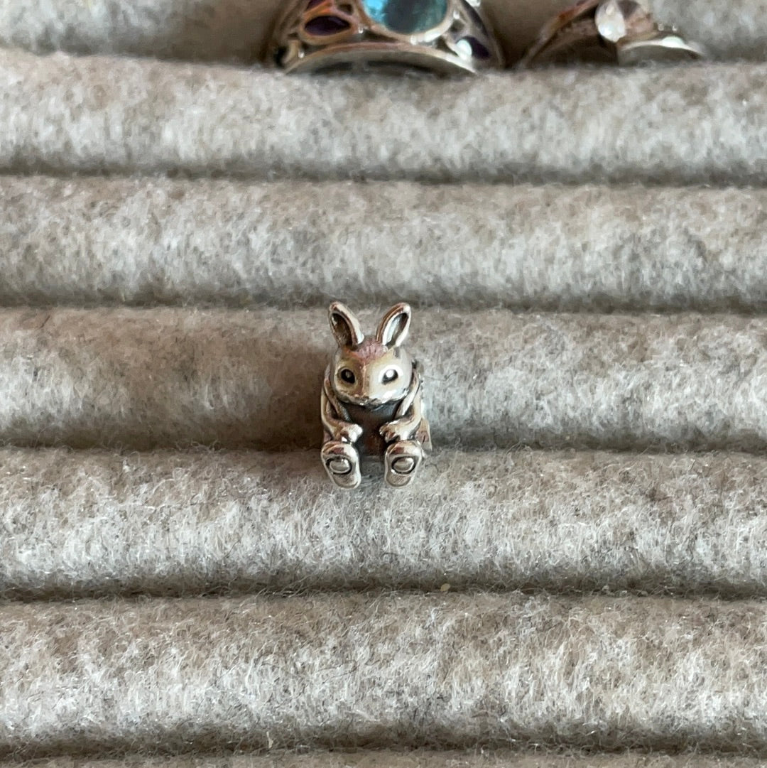 Genuine Pandora Rabbit Easter Bunny With Basket of Eggs Charm