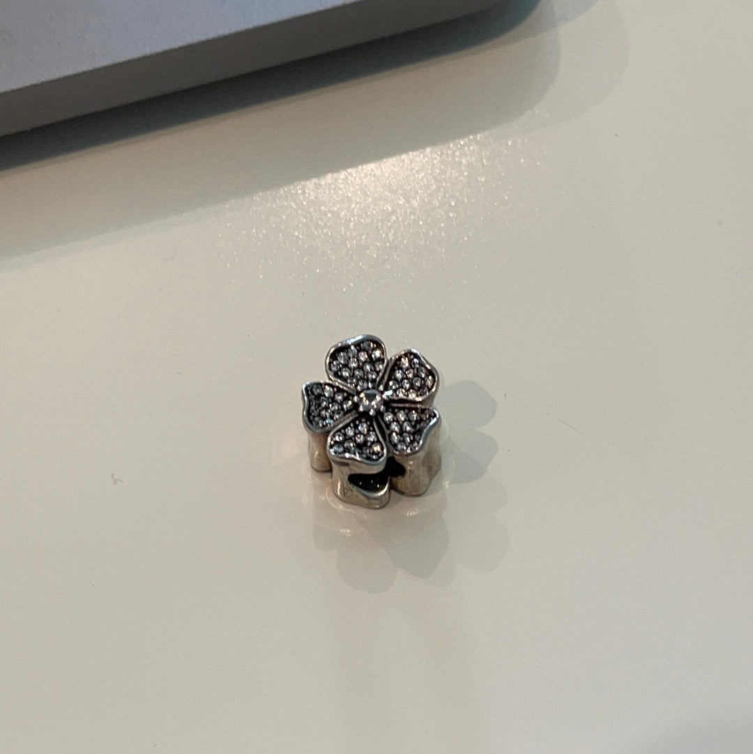 Genuine Pandora Clear Stone Pave CZ Flower Daisy Charm