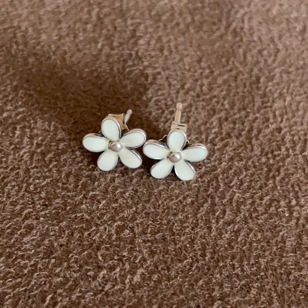 Genuine Pandora White Enamel Daisy Earrings Studs