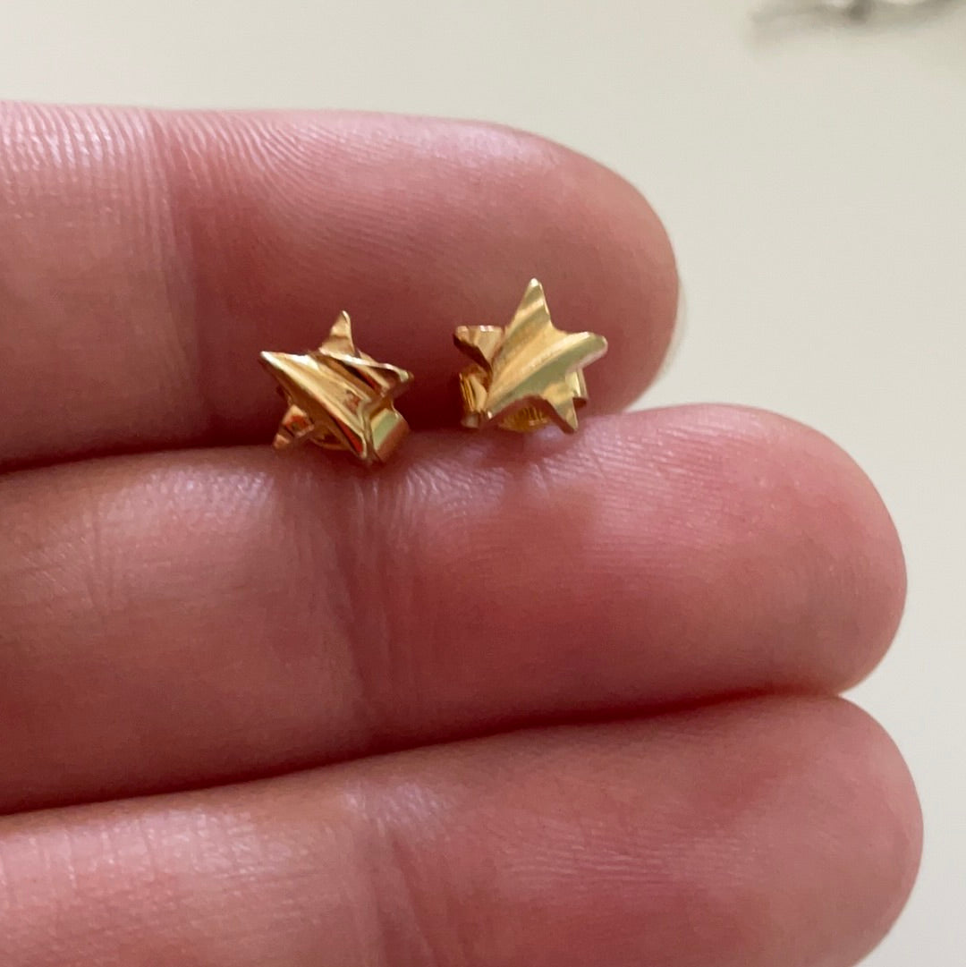 Brand New Gold Plated Sterling Silver Little Star(Fish) Earrings