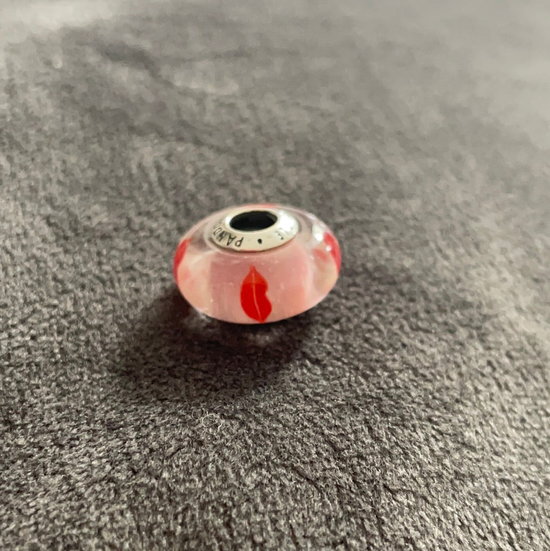 Genuine Pandora Pink Glitter with Red Lips Kiss Murano Charm