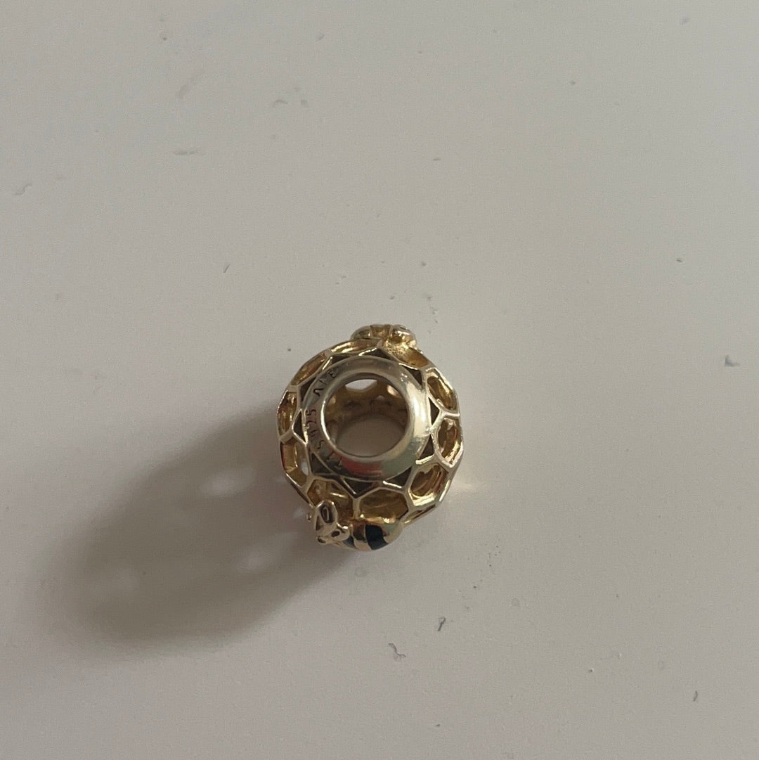 Genuine Pandora Shine Gold Honeycomb Gold Enamel Enamel Bee Keeper Honey Charm