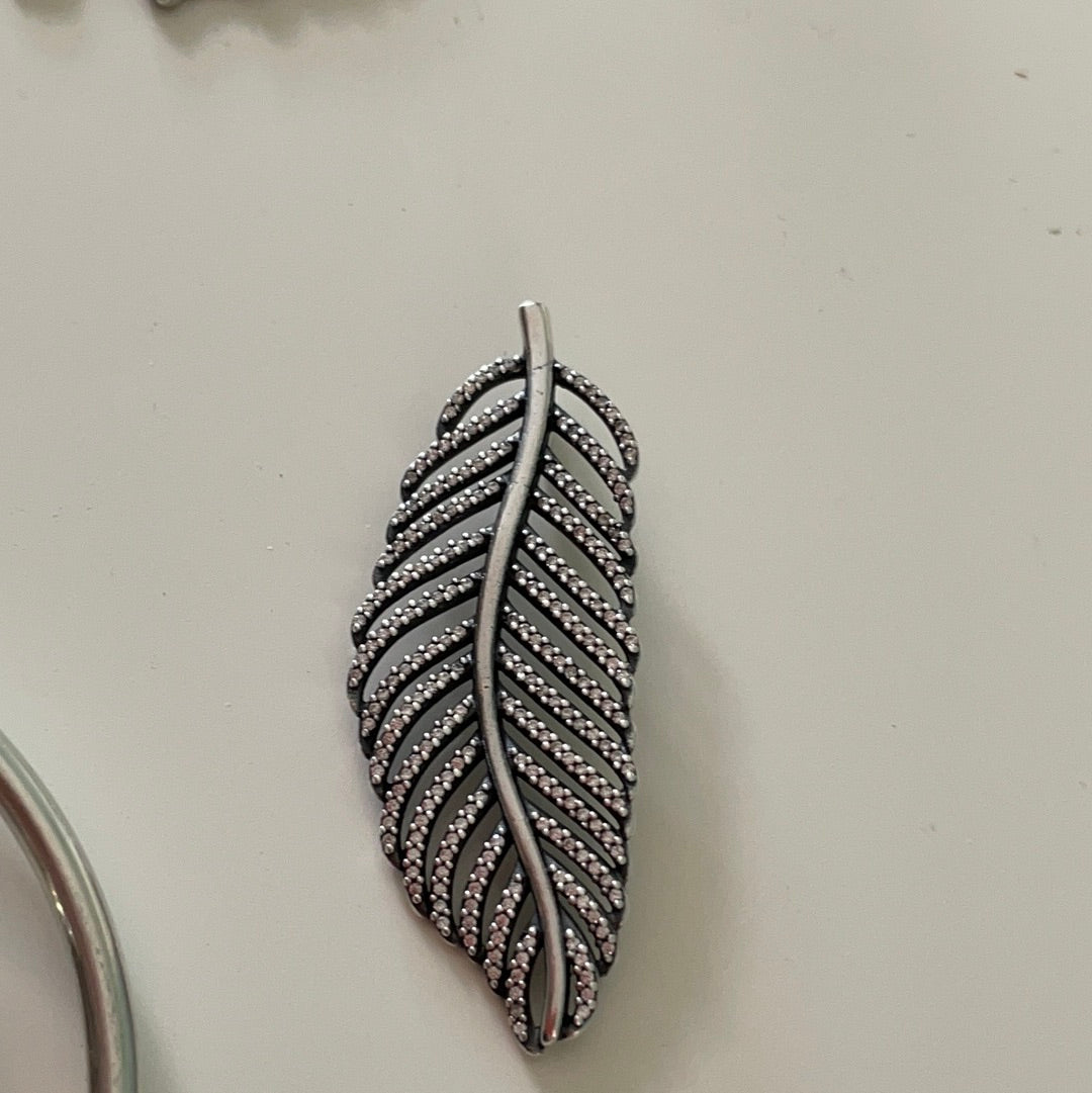 Genuine Pandora Pave Dazzling Dangling Feather leaf Pendant With 50cm