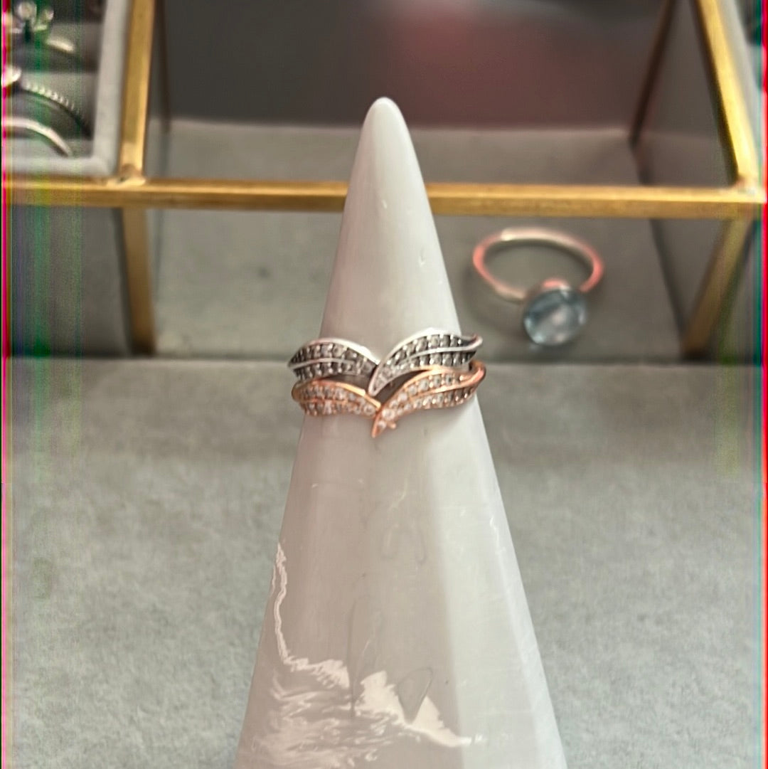 Genuine Pandora Sparkling Leaves Wishbone Stacker Pave Ring 56
