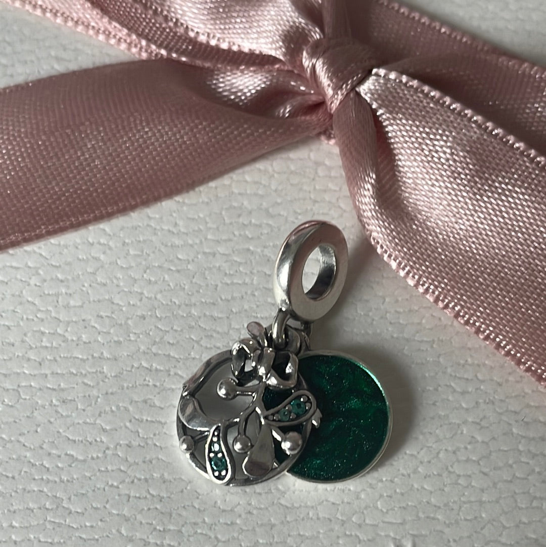 Genuine Pandora Enamel Dangle Mistletoe “meet me under the mistletoe” Christmas Charm