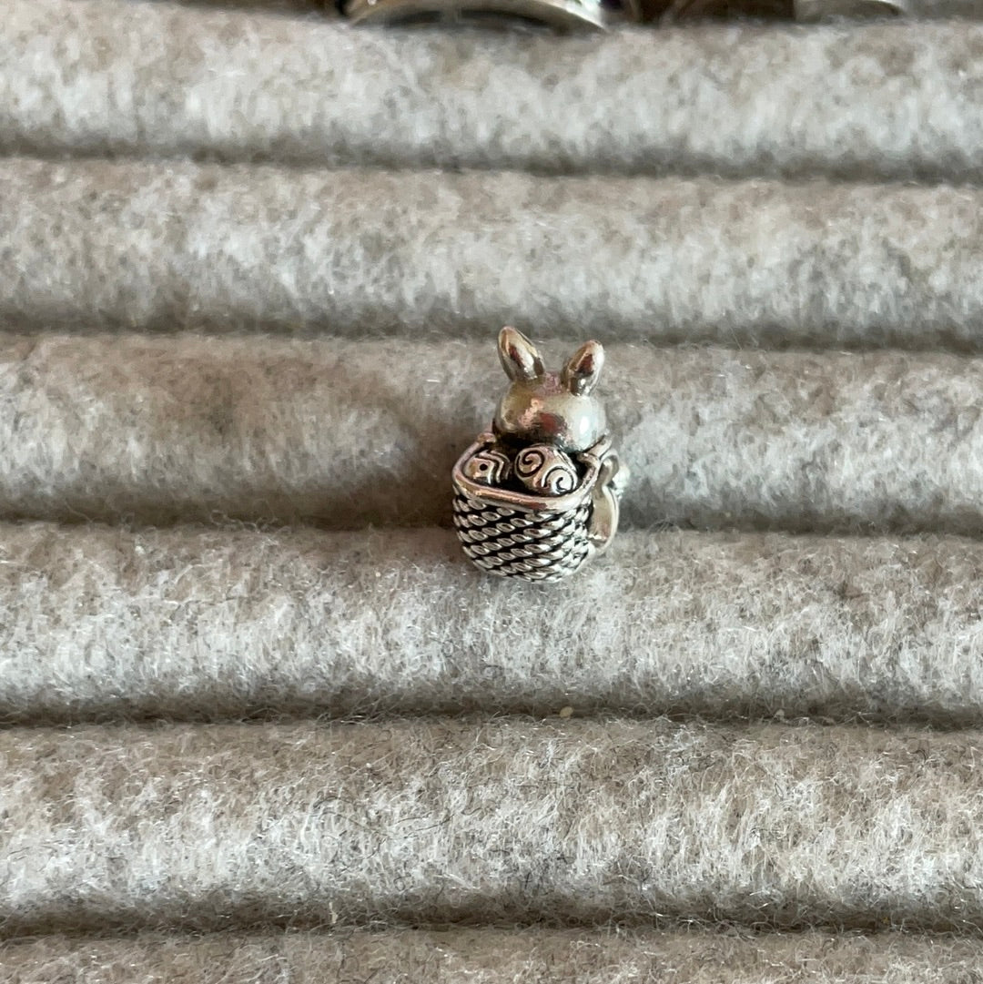 Genuine Pandora Rabbit Easter Bunny With Basket of Eggs Charm