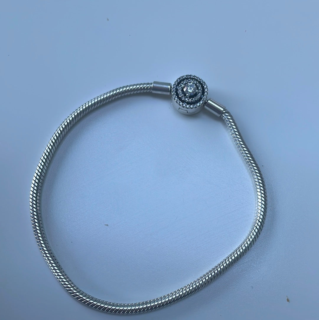 Genuine Pandora Pave Halo Bullseye Clasp Bracelet 18cm