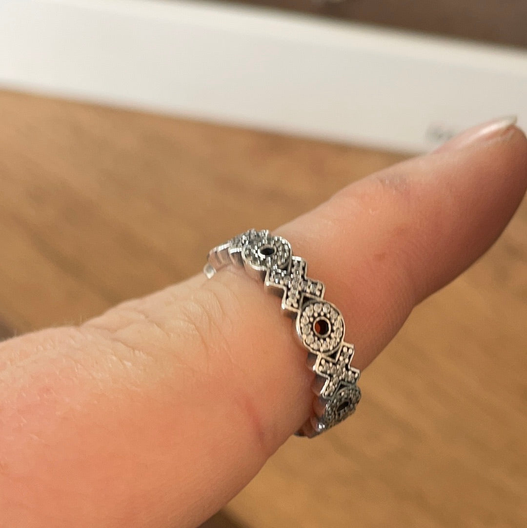 Genuine Pandora Pave Sparkling XOXO Ring 58