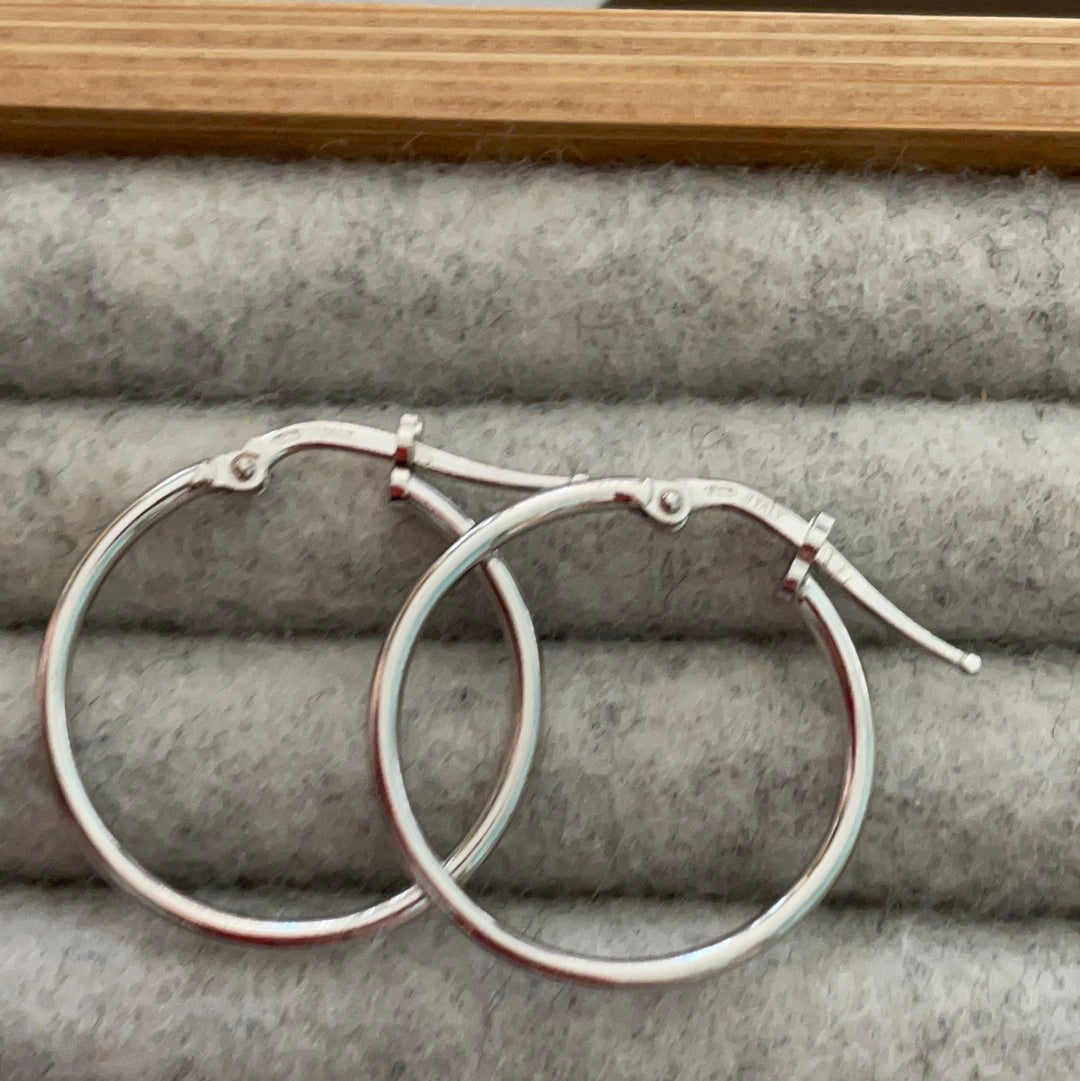 Brand New Plain Sterling Silver Hoops Made in Italy Earrings