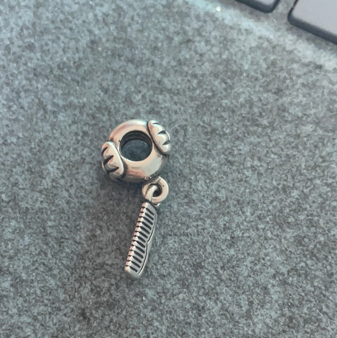 Pandora 2025 hairdresser charm