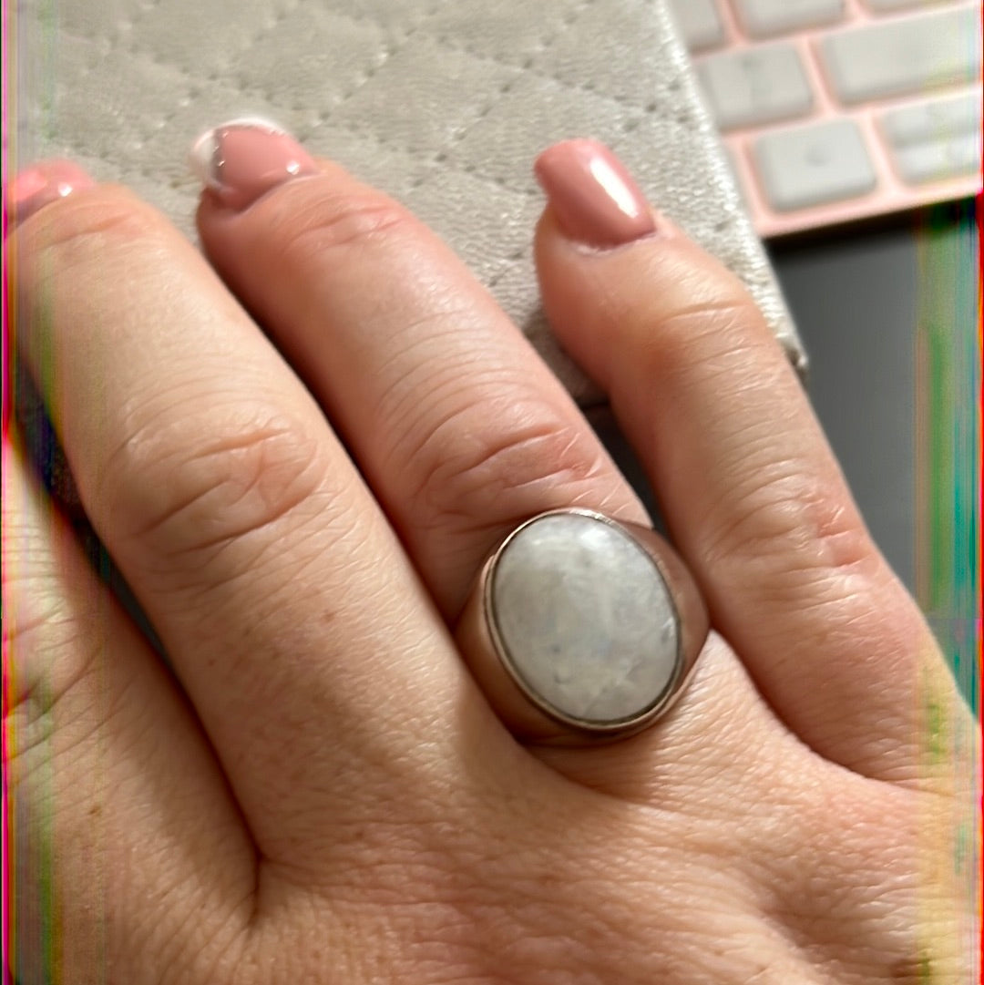 Unbranded Sterling Silver Cabochon Oval Opal Glass Ring Size 54 Statement