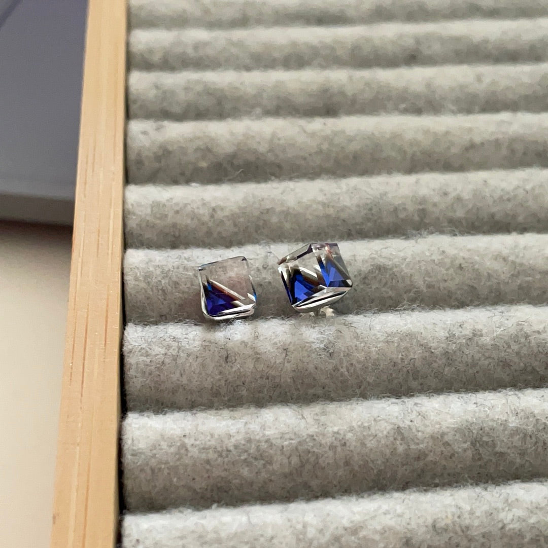 Brand New Sterling Silver CZ Half Blue Half Clear Glass Cube Studs STUNNING Earrings