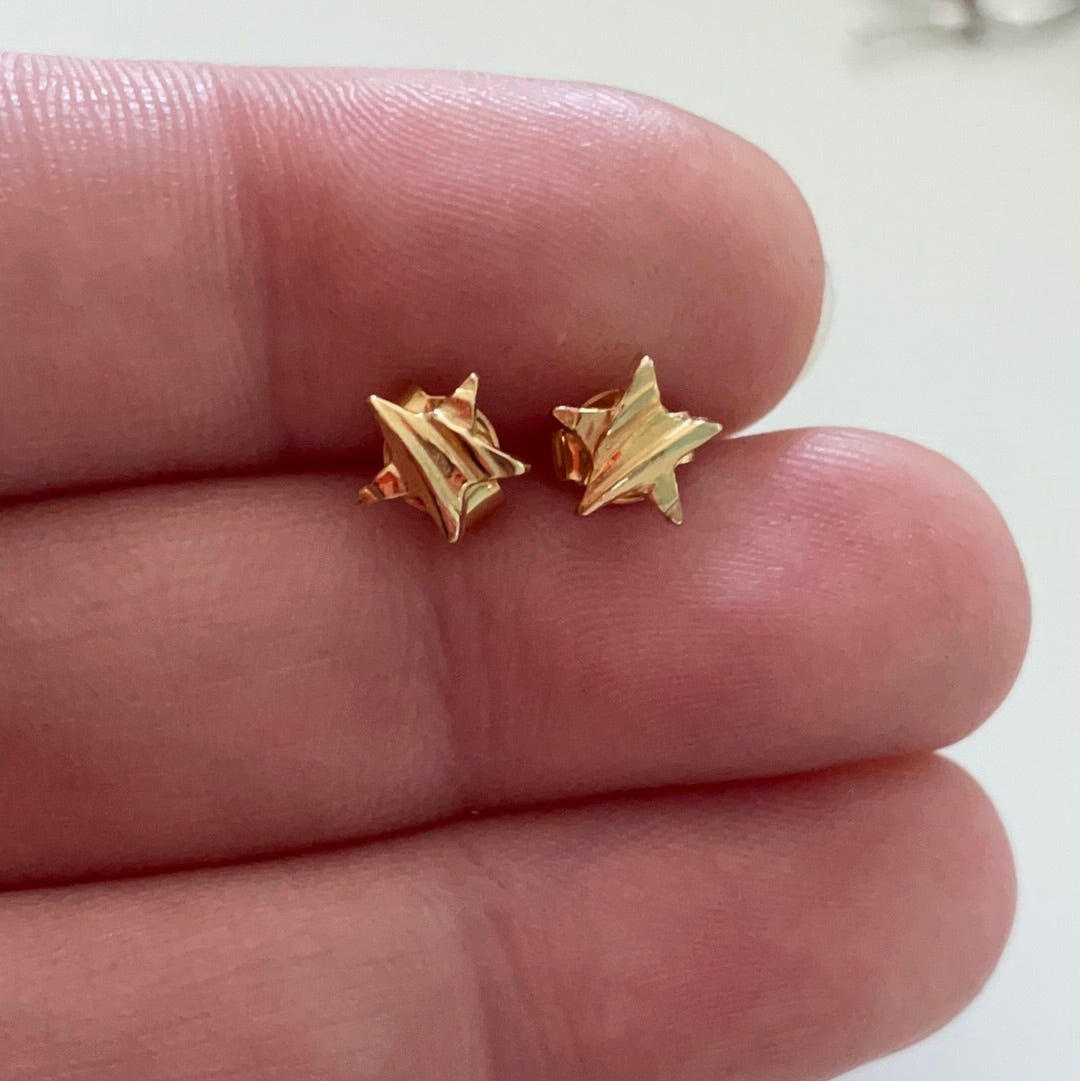 Brand New Gold Plated Sterling Silver Little Star(Fish) Earrings