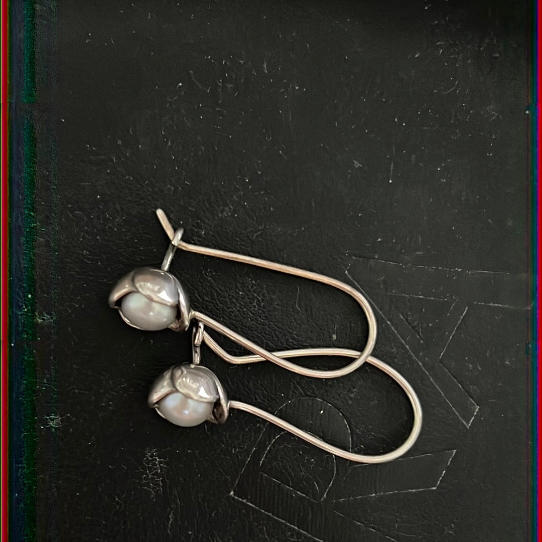 Genuine Pandora Rare Three Wishes Flower Grey Pearl Dangle Earrings