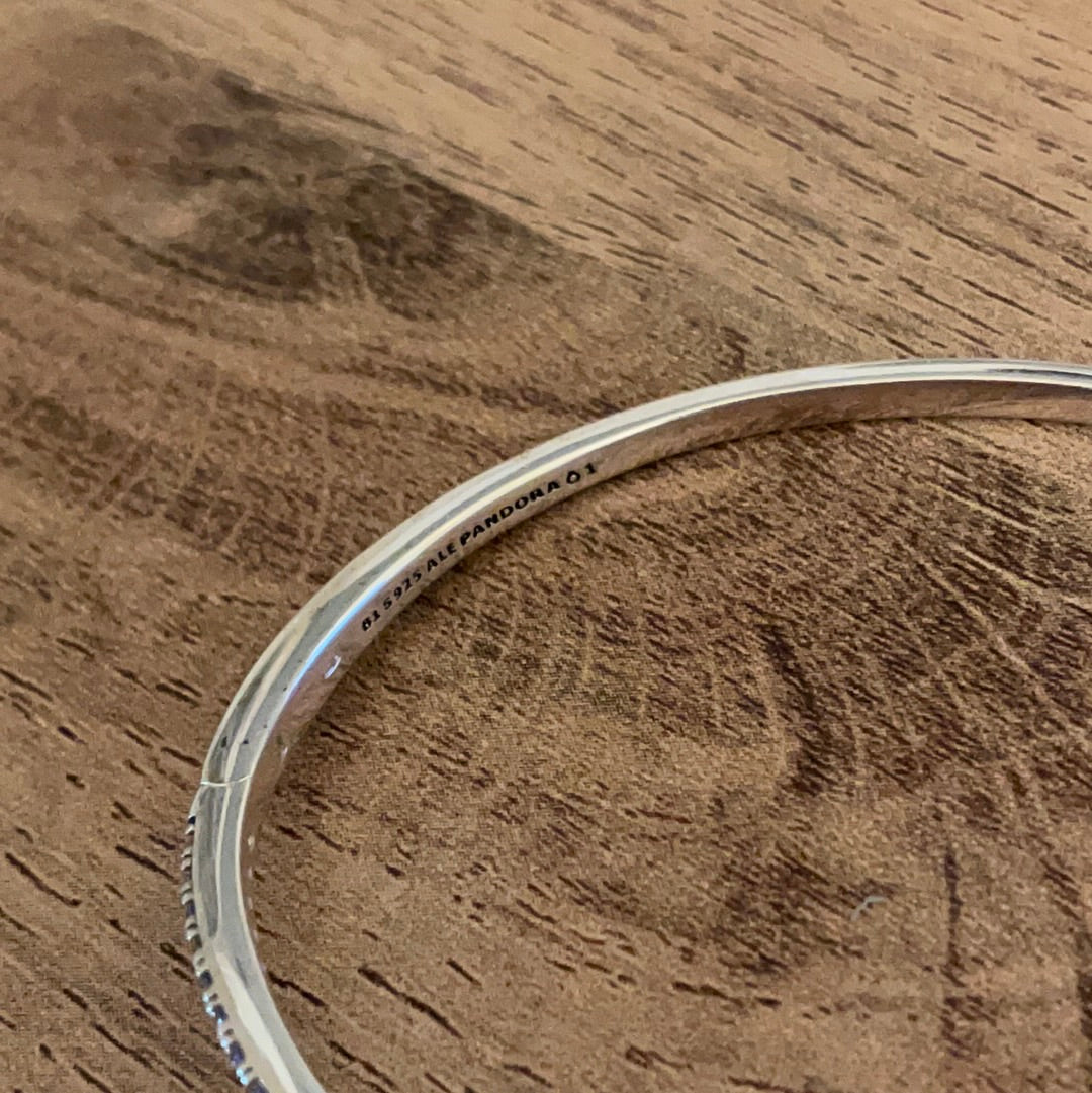 Genuine Pandora (Pave Sparkling) OR Plain Wishbone Bangle Size