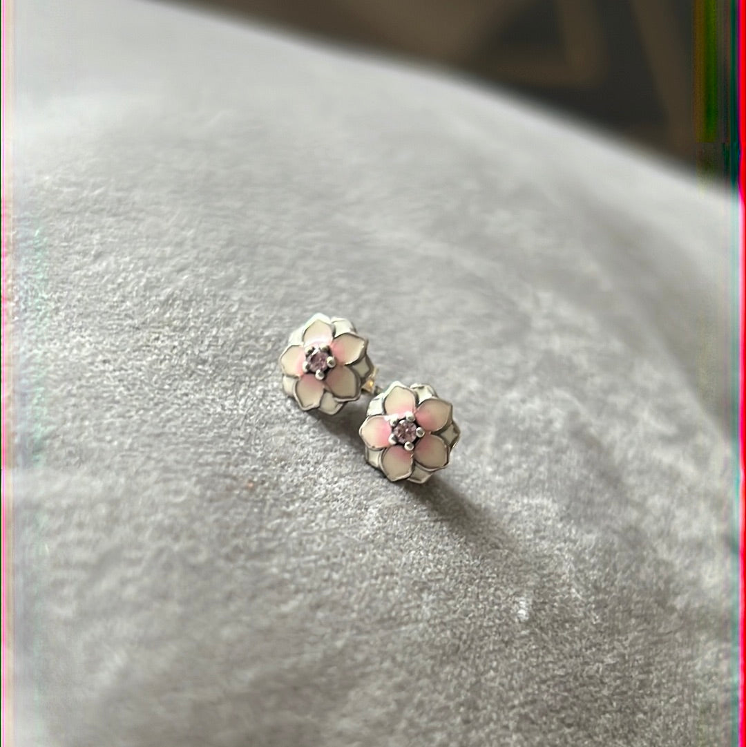 Pandora magnolia sales bloom earrings