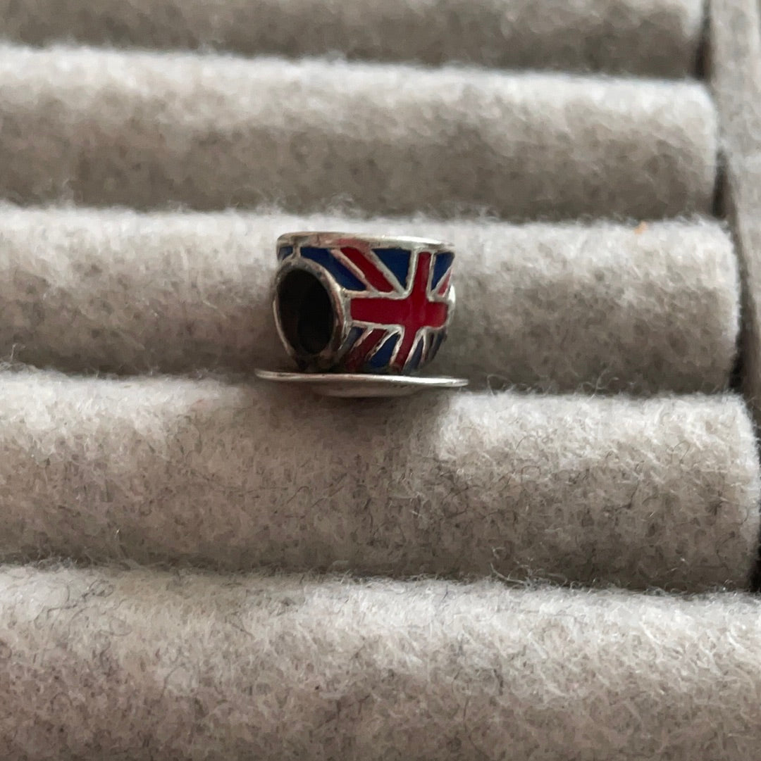 Genuine Chamilia London Great Britain UK Teacup Charm Travel